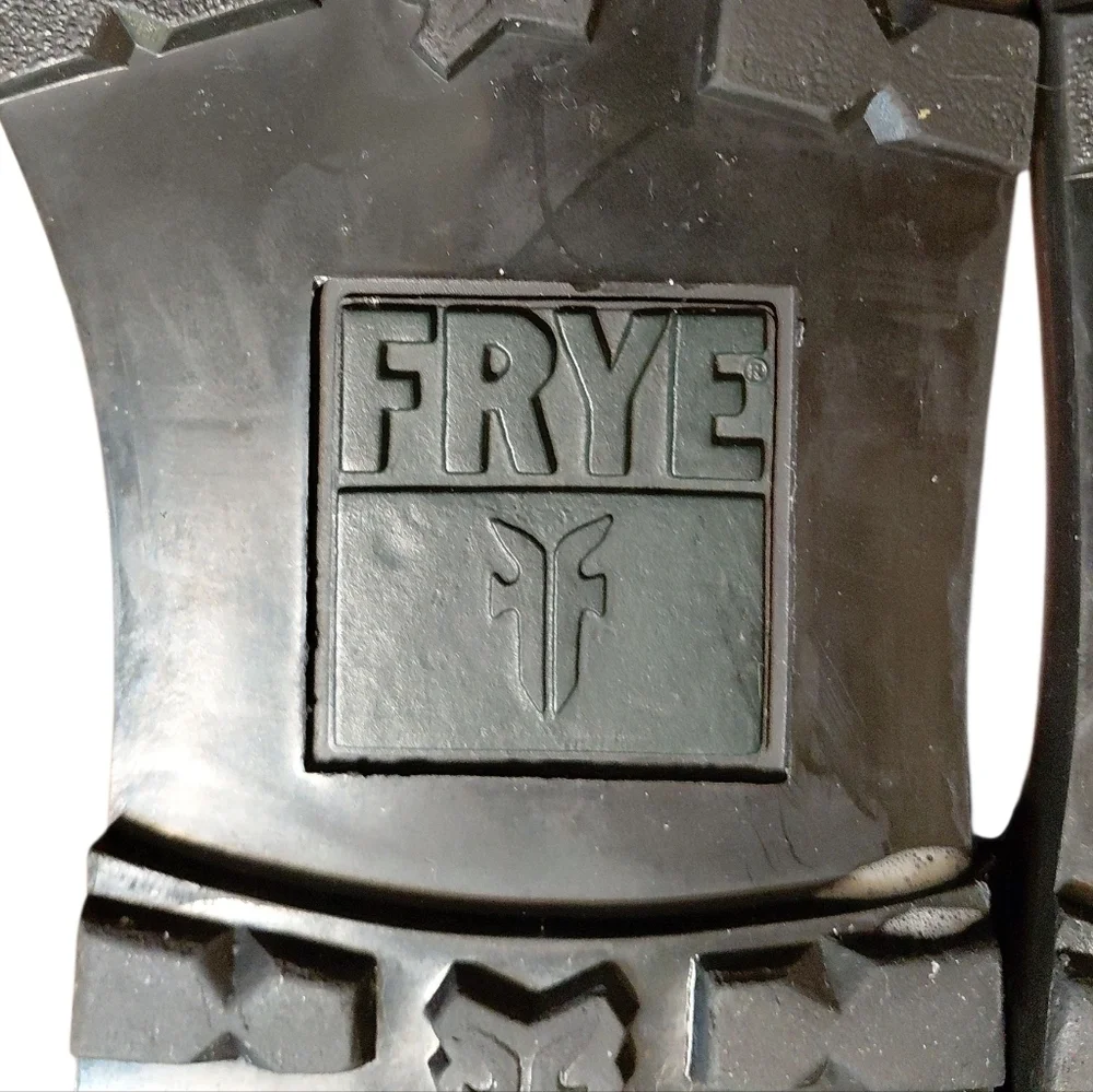 Frye stylish chukka